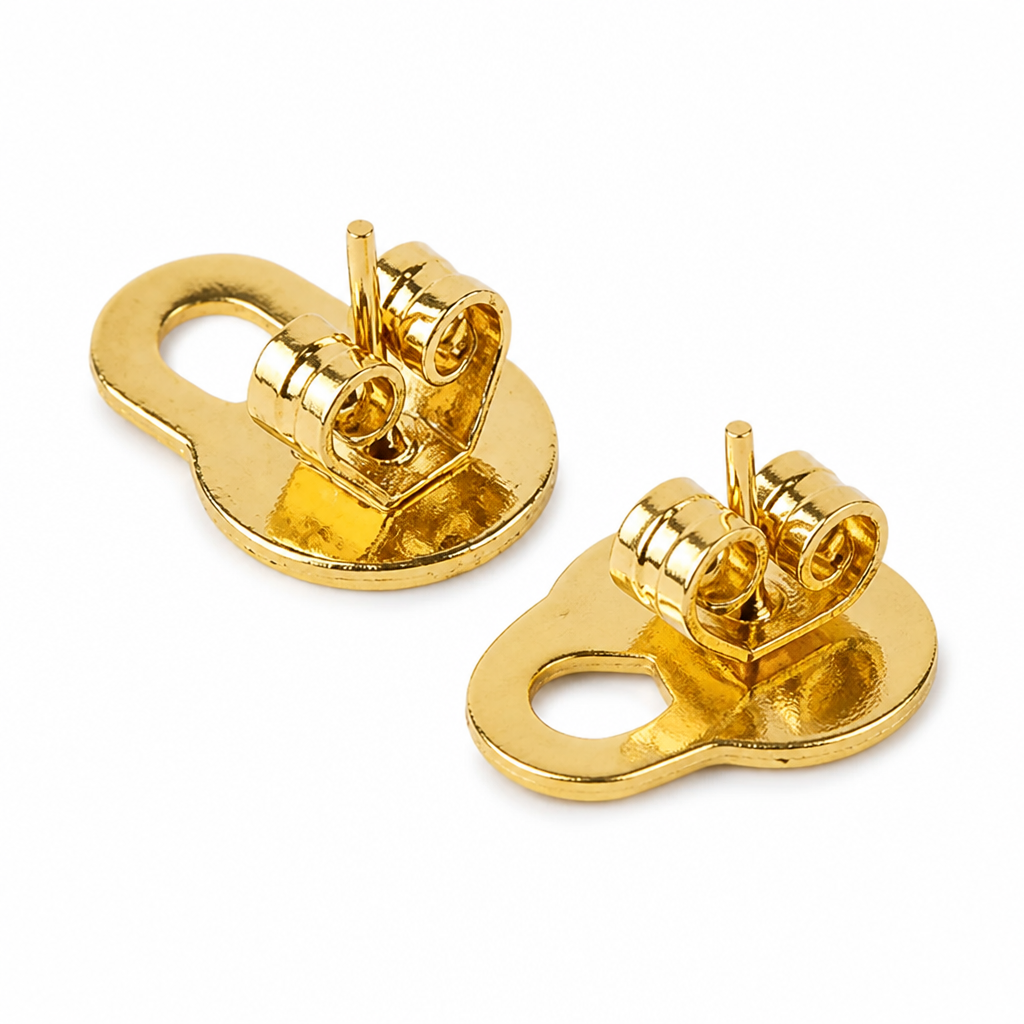 LockLuxe™ — Heart-Shaped Statement Earrings
