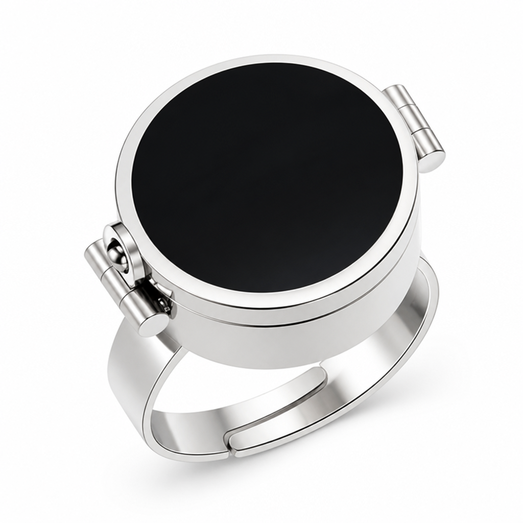 KissRing™ Lip Balm Ring — Smooth Lips On the Go