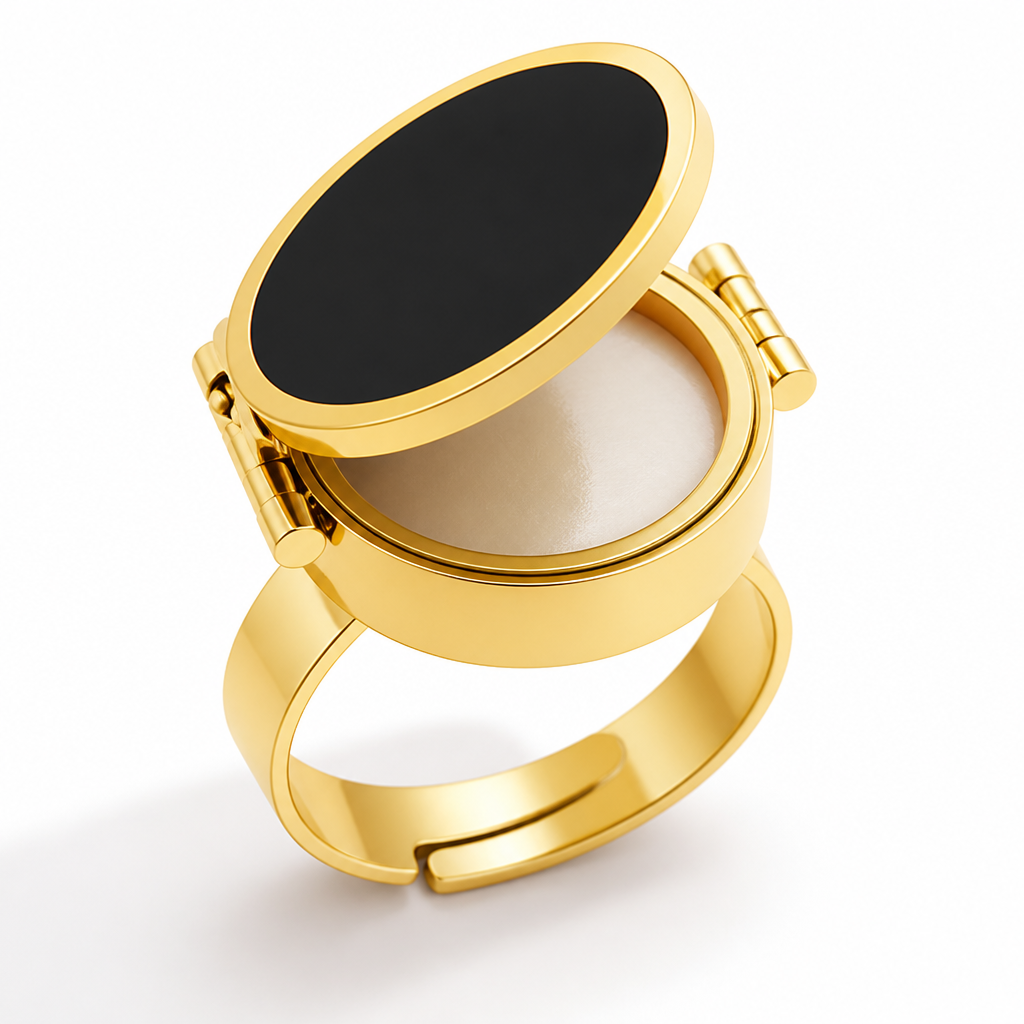 KissRing™ Lip Balm Ring — Smooth Lips On the Go